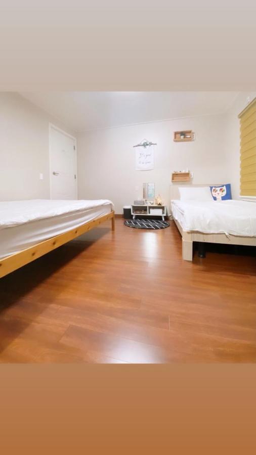 Lefthander Guesthouse Csedzsu Kültér fotó
